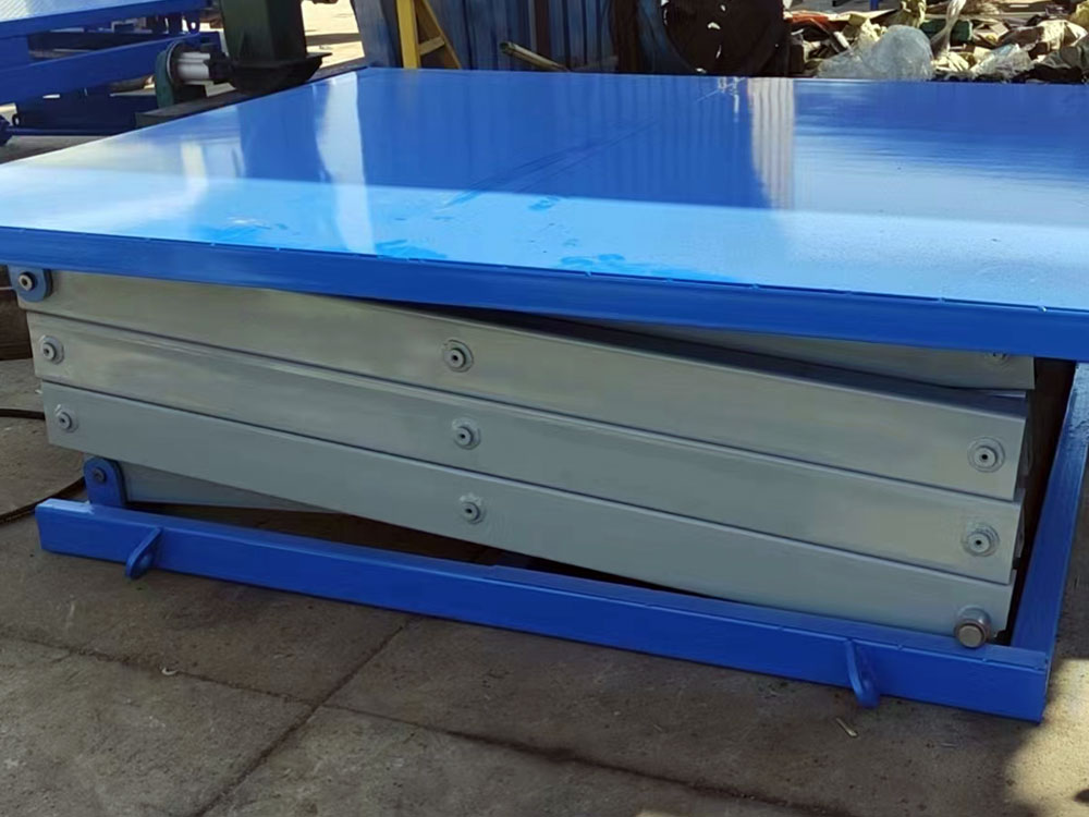 液壓升降平臺(tái)